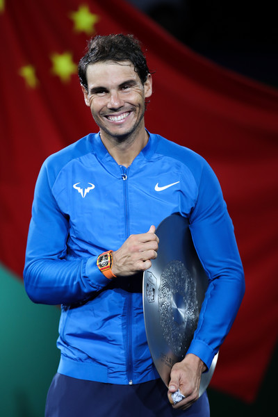 网球选手发挥出色,荣膺最佳MVP的简单介绍 网球选手发挥出色,荣膺最佳MVP的简单介绍